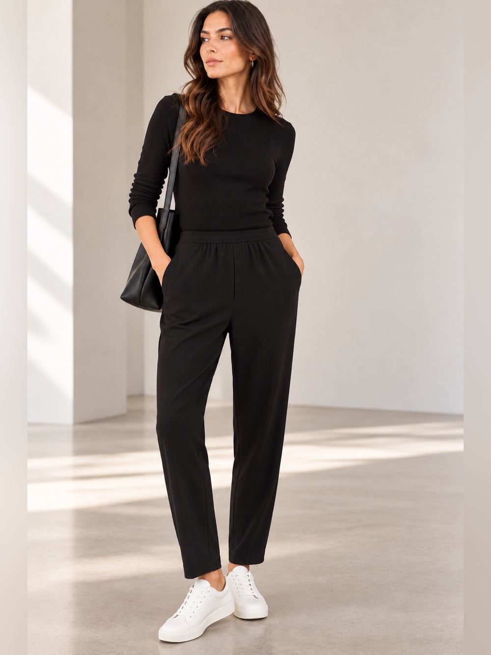 Aritzia Babaton Bkack Crepe Pull-on Pant Size Small